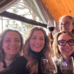 Bianca Castanho Instagram - Charme, conforto e aconchego nas cabanas da @cappiopousada. Uma experiência imperdível para quem vem aos Caminhos de Pedra na Serra Gaúcha!