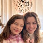 Bianca Castanho Instagram - Que o Papai do Céu continue te protegendo, iluminando e abençoando 🙏🏼💖 E que você siga essa menina com o coração de ouro espalhando luz e amor! A mamãe sempre estará aqui do seu lado te amando, te apoiando e torcendo para que todos os seus sonhos se realizem!!! 💞🎂🎈🌟 #11anos #minhaprincesa #amormaiordomundo