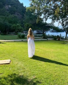 Bige Önal Instagram - ☀️