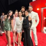 Bige Önal Instagram – Artık paylaşabiliyorum madem😍 
Dünya tatlısı bir ekiple işte böyle şeyler oluyor☺️