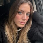 Bige Önal Instagram – Sürpriz bir son, yılbaşı ağacı ve Francis 🍪😊