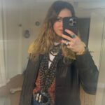 Bige Önal Instagram - 1. İstanbul’u izliyorum- gözlerim açıktı sanırım 2. Aklım hep yiyip içemediklerimde 3. Konsül toplandı 4. Sosisli kral 5. Zamane İstanbul’u 6. 27 numero 7. Bazı armutlar kaymak sever 8. Hikayede kalmasın.com