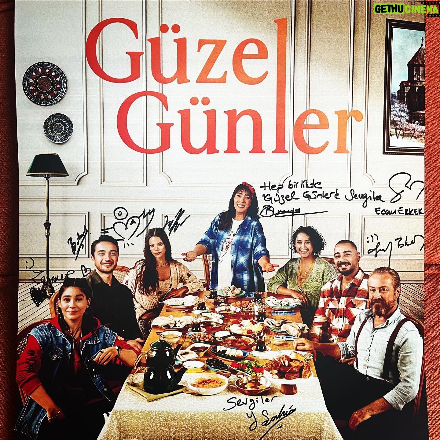 Binnur Kaya - 42.8K Likes - 2023'e sadece iyi kalpliler girsin😊❤️🤍💙💚💛🧡💜
Mutlu yıllar🎄
@diziguzelgunler
@tmcfilm
@showtv