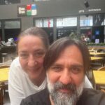 Binnur Kaya Instagram - Canım Polat'ımla... @polatbilgin Tiyatromda... @istanbuldasdas Ne güzel...