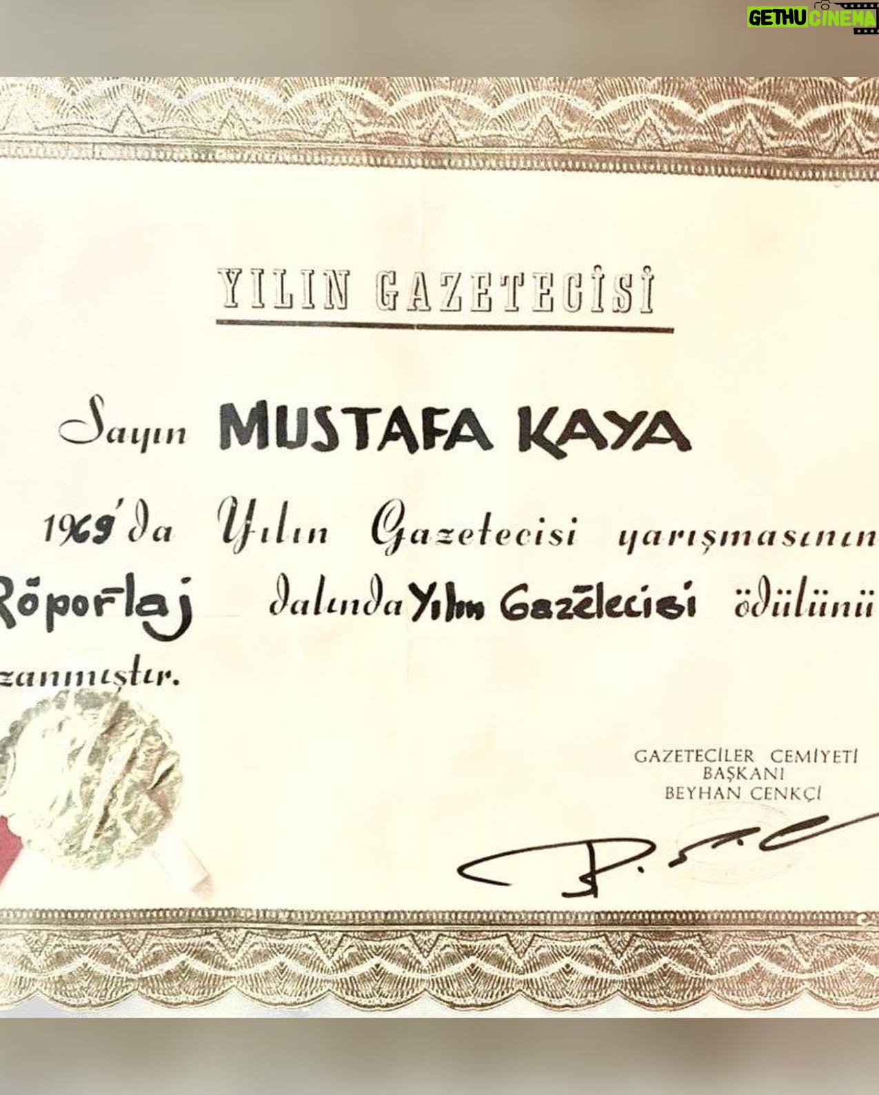 Binnur Kaya - 48.5K Likes - Sıcağı sıcağına elim gitmedi,yazamadım...Arayan soran,paylaşan,yalnız bırakmayan herkese,tüm dostlara...ailem adına da sonsuz teşekkürlerimizle...Var olun...