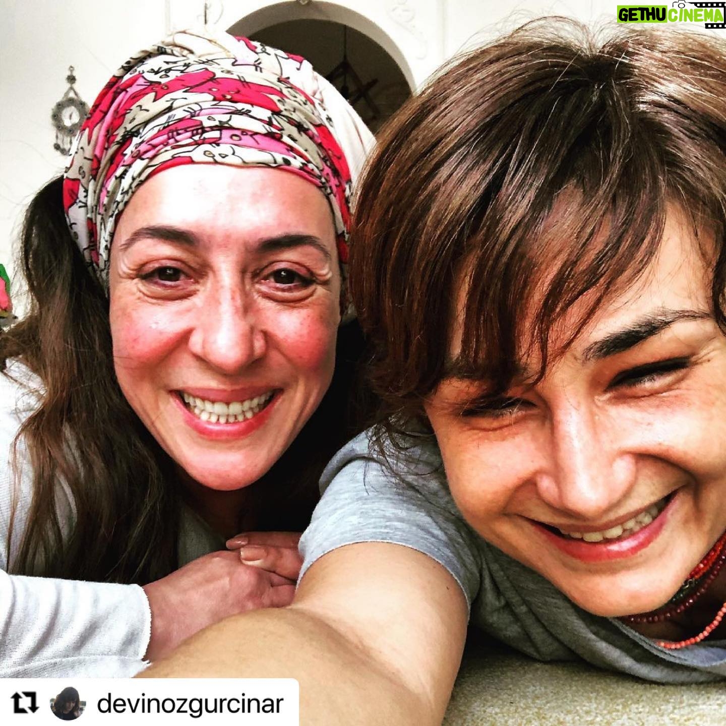 Binnur Kaya - 81.5K Likes - #20liyaşlarchallenge (zeka bakımından)💚🧿