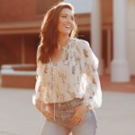 Blair Fowler Instagram – I’m obsessed with the weather in Nashville right now. What’s your favorite season? 🌷☀️🍂❄️ I love fall but the holidays with my family are definitely my favorite time of the year!
