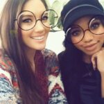 Blair Fowler Instagram - New vlog just went live and @ttlyteala told me the CRAZIEST Youtube drama I’ve ever heard... we baked cupcakes, I unbox and test my new iPhone X and @allthingspups comes over to give Mochi and Teddy their first official training lesson. Link in my bio 👆🏻 P.S. my Snapchat username is the same as my name on here @missblairfowler follow me 😘
