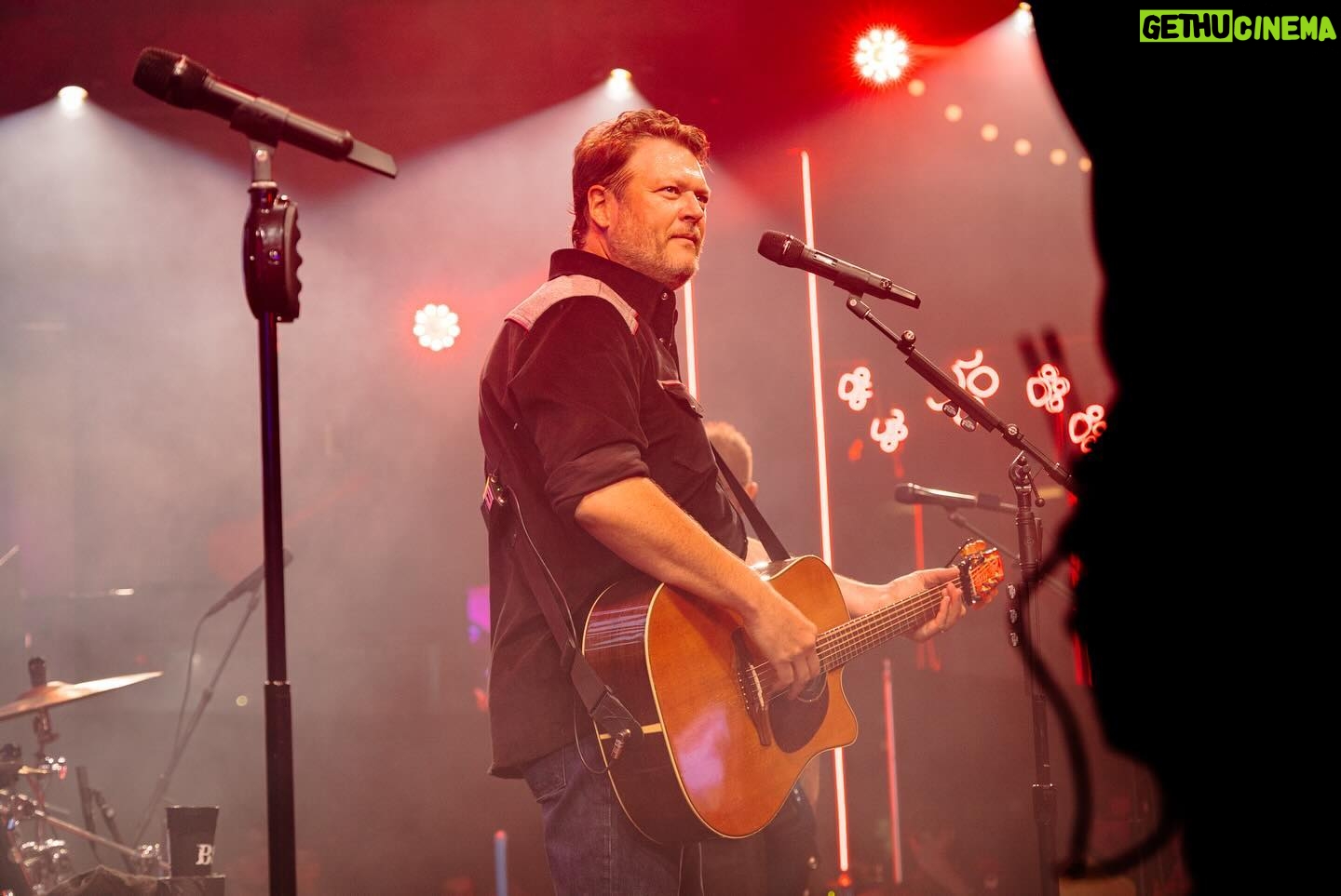 Blake Shelton Instagram - Ole Red Las Vegas Grand Opening Night 2 ✅ It's official!!!! Thank y'all for coming out and showing some love to the newest member of the @olered family these past couple days.. Vegas get your asses down to @olered if you haven't already!!!!!