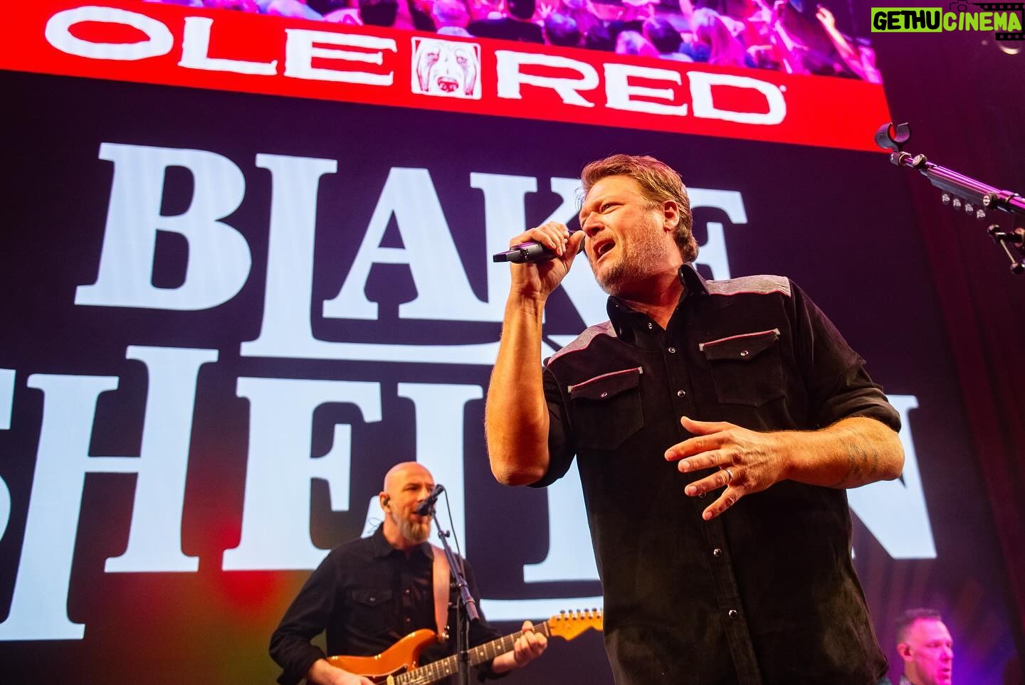Blake Shelton Instagram - Ole Red Las Vegas Grand Opening Night 2 ✅ It's official!!!! Thank y'all for coming out and showing some love to the newest member of the @olered family these past couple days.. Vegas get your asses down to @olered if you haven't already!!!!!