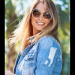 Blanca Soto Instagram - Feliz Jueves !! Thursday vibes 🦋 #tbt Throwback con @nativa_leather 📷 #tote #basketbag #nativeartisans #hispanicheritagemonth #teamsoto #infinito #besazos Gracias por el día internacional que me dedicaron !! 🥰🥰🥰 #happy #Love #photooftheday #instamood #instapic #tbt