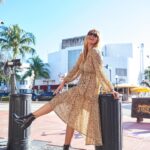 Blanca Soto Instagram - Un día espectacular 💫 Life is better when you're laughing 😎 #teamsoto #gratitud #happiness #infinito #sunny #hair #beauty #makeup #smiling #ootd #photoshoot #sundayfunday #bts #model