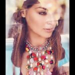 Blanca Soto Instagram - Otoño ☺️ 🍂 fall breeze 🍁autumn leaves 🍁 #teamsoto #Besazos #infinito 🧡 #fall 🤎 #happy 🧡 #instapic 🤎 #Love BESAZOS 💋 🍁 🍁🍁🍁🍁🍁🍁🍁🍁🍁🍁 📷: @jennyllano 😊