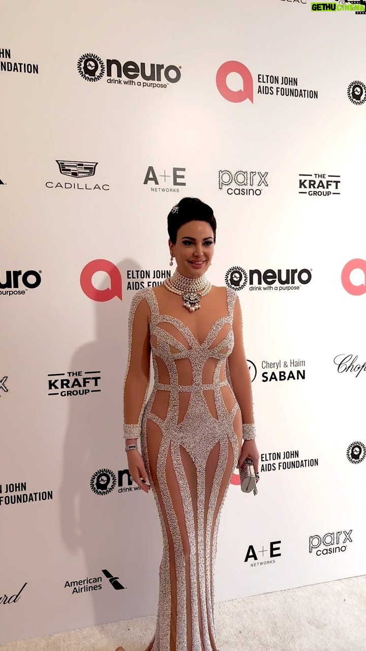 Bleona - 9.7K Likes - @eltonjohn @ejaf #oscars95 🤍