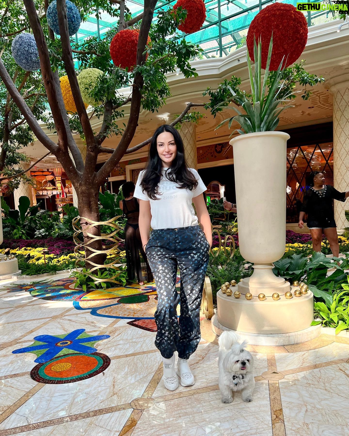 Bleona Instagram - What happens in #vegas doesn’t make it to the news…. #longstory