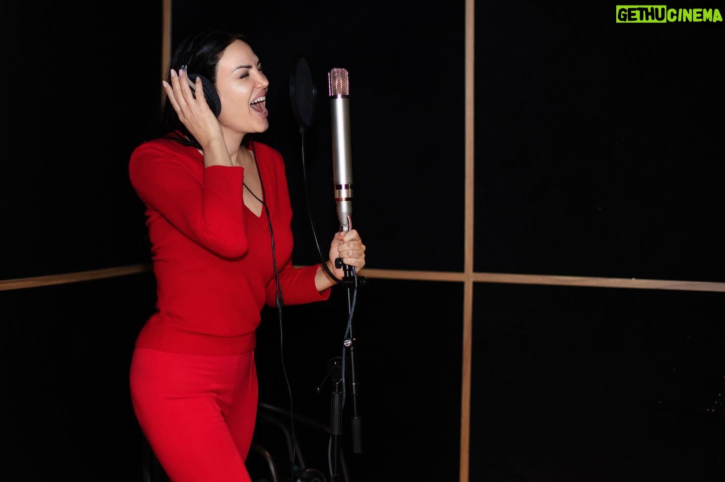 Bleona Instagram - Music is something that's hard to talk about without sounding self-serious, but it is something that I feel very seriously about, and I care for, and have devoted my life to - so STAY TUNED‼️