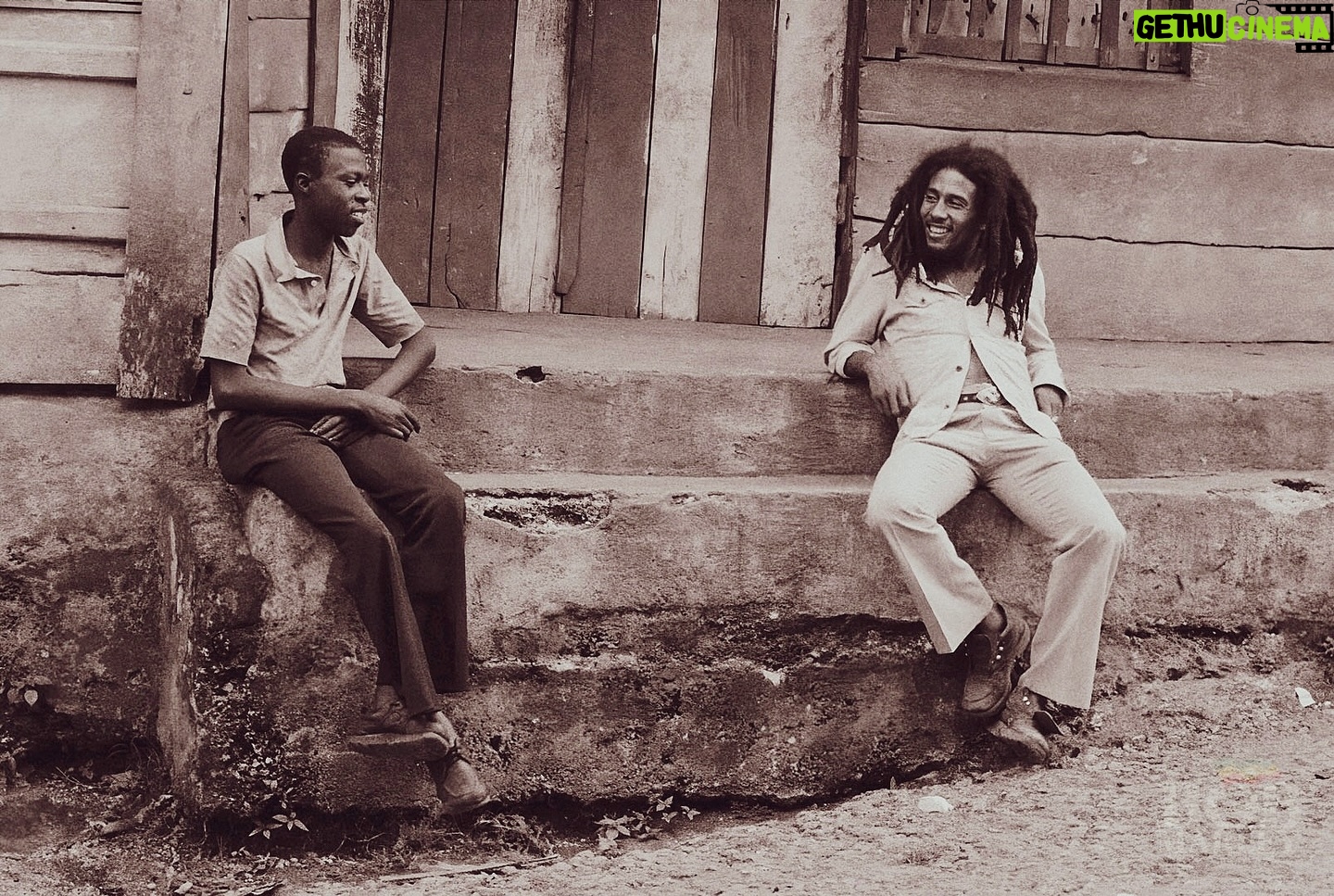 Bob Marley Instagram - “Society set up themselves that the youth and youth must get a thing there called frustrating or fighting ‘gainst one another. Now, we say we will fight WITH the youth—let the youth come together. So, you have all these other forces who a-try fi get them fight, because if them come together, then them will know themselves.” #BobMarley 📷 by @nevillegarrick, Nine Mile, Jamaica 1978. ©️ Fifty-Six Hope Road Music Ltd.