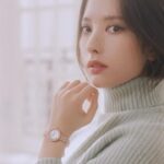 Bona Instagram - @emporioarmani @harpersbazaarkorea 🤍