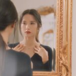 Bona Instagram - @harpersbazaarkorea @emporioarmani ✨