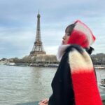 Bona Instagram – 나의 늘, 오랜시간 로망이였던 파리
그리고 런던의 크리스마스🎄♥️
열심히 달려온 2023년을 또 차곡차곡 잘 채워 보내는것 같아 뿌듯하네요◡̈
또 다가올 2024년도 모두들 건강하시고, 행복한 시간들로 채워지시길☁️
Happy New Year! 새해 복 많이 받으세요🤍