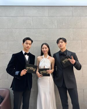 Bona Instagram - 우린 내년 MBC <조선변호사> 에서 만나요🤍