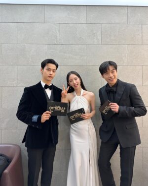 Bona Instagram - 우린 내년 MBC <조선변호사> 에서 만나요🤍