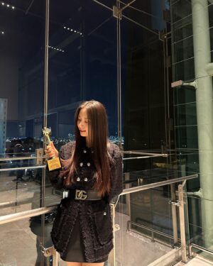 Bona Instagram - 감쟈합니당..🖤