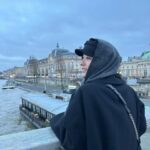 Bona Instagram – P A R I S☁️🎄❄️🤍