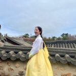 Bona Instagram - 6개월동안 열심히 촬영했던 조선변호사 ! 드디어 잠시후 9시 50분 첫방합니다🤍 매주 금,토 MBC 에서 만나요🙏🏻🤍