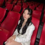 Bona Instagram - 늦었지만 와주신 모든 분들, 함께해 주신 모든 분들께 감사인사를 드리며💐 작년 여름부터 겨울까지 모두가 치열하게 그려온 #피라미드게임 D-1 곧! 시작합니다🔥 내일 2월 29일 낮12시 오직 @tving.official 에서 만나요🫡🤍