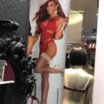 Bonnie Locket Instagram – #tbt when I was lucky enough to model for @annsummers Xmas campaign ❤️❤️❤️
.
.
.
.
.
.
.
.
#model #publishedmodel #annsummers #biggestachievement #goals #campaign #throwbackthursday #throwback #achieve #modelling