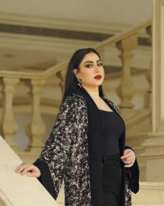 Boussy Instagram - كل سنة وأنتم طيبين وعيد مبارك عليكم وعلي الأمة العربية بخير 💥💥🌙