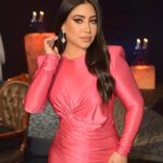 Boussy Instagram - مع العرافة 🩷🩷