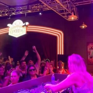 Brandi Cyrus Instagram - MY FIRST EDC 🥹🥹 What a magical place!!!! Thank you to everyone that crammed into the YEEDC saloon to dance with me!! SoOoO much love at @edc_lasvegas and I can’t wait to come back ❤️‍🔥❤️‍🔥❤️‍🔥