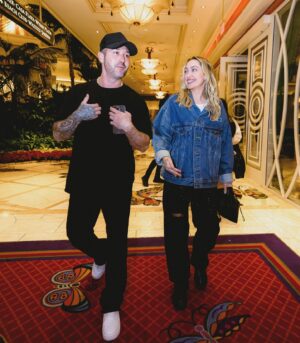 Brandi Cyrus Instagram - Life lately 🤩🤩