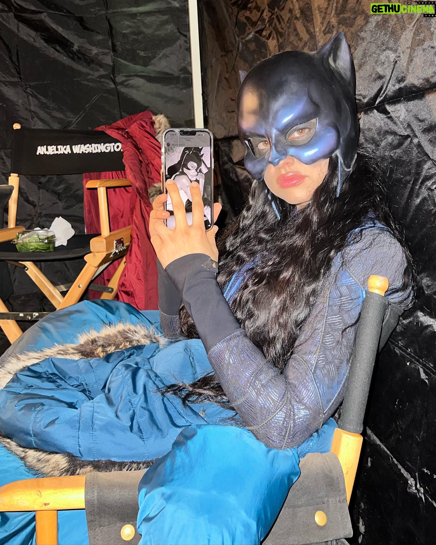 Brec Bassinger Instagram - Oh, hello there. Happy #nationalsuperheroday Couldn’t let this day pass without sharing a few pics of my fav superhero’s 🦸🏼♀️💫 Xo.