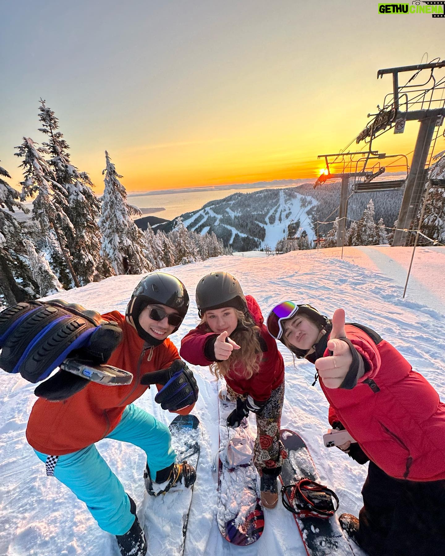 Brec Bassinger Instagram - Canada, you stole my heart 💛 Xo.