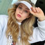 Brec Bassinger Instagram - Sunny Sunday Funday💛 Xo.