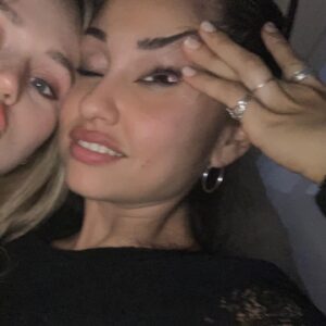 Brec Bassinger Instagram - Wow, God took his time on this day making this one. 
HAPPY BIRTHDAY YVETTY. I’m so happy to celebrate another year of you on earth. Thanks for being you.💛 
Xo.