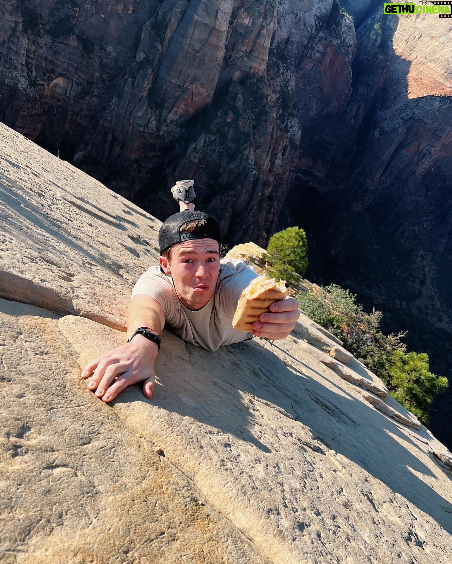Brec Bassinger Instagram - No sandwiches were harmed in the hiking of Angel’s Landing Xo. Okay