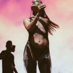 Brenda Asnicar Instagram – WOW, no tengo palabras para describir lo hermoso que fue este tour, el amor que recibí, las experiencias inolvidables, el renacimiento de un alma que junto a ustedes tiene la misión de ser feliz y recorrer el mundo recolectando alegrias y buenas experiencias… ITALIA: gracias por esta interminable e incomparable caricia a mi corazón, llena de cantos de amor, comidas insuperables, demostraciones de afecto y mucho reconocimiento al esfuerzo que vengo haciendo hace muchos años por darles todo de mi arriba de un escenario (y abajo de él también). La primera vez que tuve el honor de cantar mi último álbum @bandidarecords en un país que no es el mío, pero que también es mi #Family, fue un éxito escucharlos cantar mis canciones💗 de verdad no se imaginan lo que esto significa para mi… seguro mis más allegados,  sí. Nunca está demás decirles que sin ustedes, yo no sería nada #BANDIDATOUR

Gracias @manuelefeula @teenagedreamparty @diegozuppiroli y GRACIAS A MI TAMBIEN COMO DIRÍA SNOOP… “Lo importante y lo que nos define no es la caída, sino la fuerza con la que nos levantamos”

Ph: @matteodemi 💗🥲