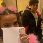 Brenda Asnicar Instagram – Gracias gracias gracias!!!!
Acá compiladito de este Viernes en @fiestarosegirls Y SE VIENEN MAS FECHAS, gracias a todos los que estuvieron conmigo y a todas las que vinieron a la fiesta, me quedo con ganas de darle besos a todas 💘💕 gracias por cada una de ustedes que vino LES AMOOOOO 

Hair @mauromaxdebrito 
Make up @veroluna.makeup 
Visuals @imkorpo 
Nails @paonailsok 
Styling @evelynacam 
Accesorios @fridabonjorn 
On guitar @lolofuentesok_ 
Sound @suarezfacuu 
Dancers @houseofglorieta & @fiestarosegirls 
Boots @gianni___dipaolo 
Gafas @robal.g 
Gracias styling también a @insidebambi