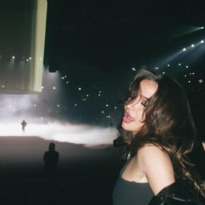 Brenda Asnicar Instagram - @kanyewest @vivoconcerti 

Ph: @bearniez