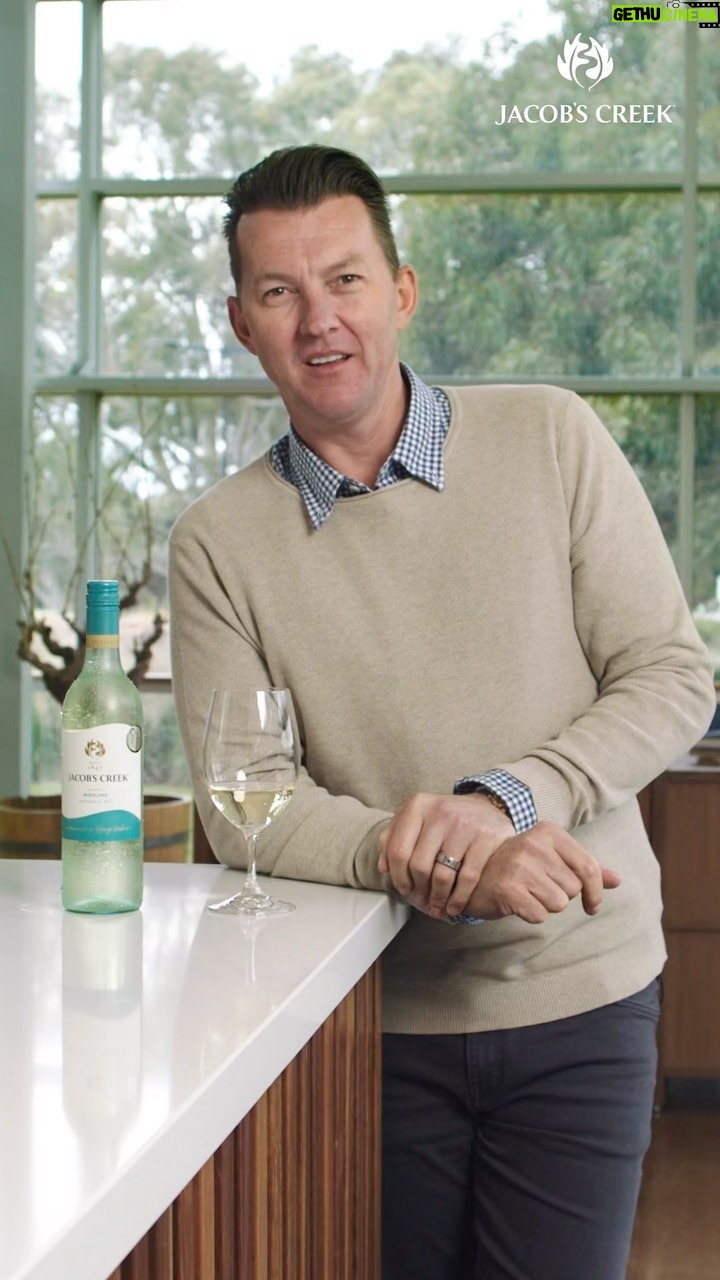 Brett Lee Instagram - The ICC Men’s T20 World cup is almost here, so you know what that means? it’s time to drink riesling with our pal Brett Lee. 🥂