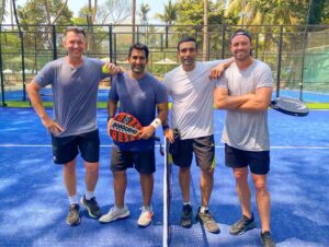 Brett Lee Instagram - Padel may get us competitive but post game, reactions are quite the same — only smiles to have spent all that energy 
💪🏻🥎 Swipe to see ⏭️

Had a great session of Padel with everyone and big thanks to @suhailchandhok and @willingdonsportsclub for making it happen! 🙌🏻

#padel #padelfitness #fitness #mumbai #workout