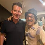 Brett Lee Instagram - Bucket list ticked! Last night I had the absolute pleasure to get up on stage with the boys from Noiseworks at the @enmore_theatre and play the last song! I grew up listening to noiseworks and then to be a part of this… no words ! Thanks @stevebalbi @jonstevensofficial @jackjones_irwinthomas_official @kevin.nicol.design @justinstanleymusic 🎶