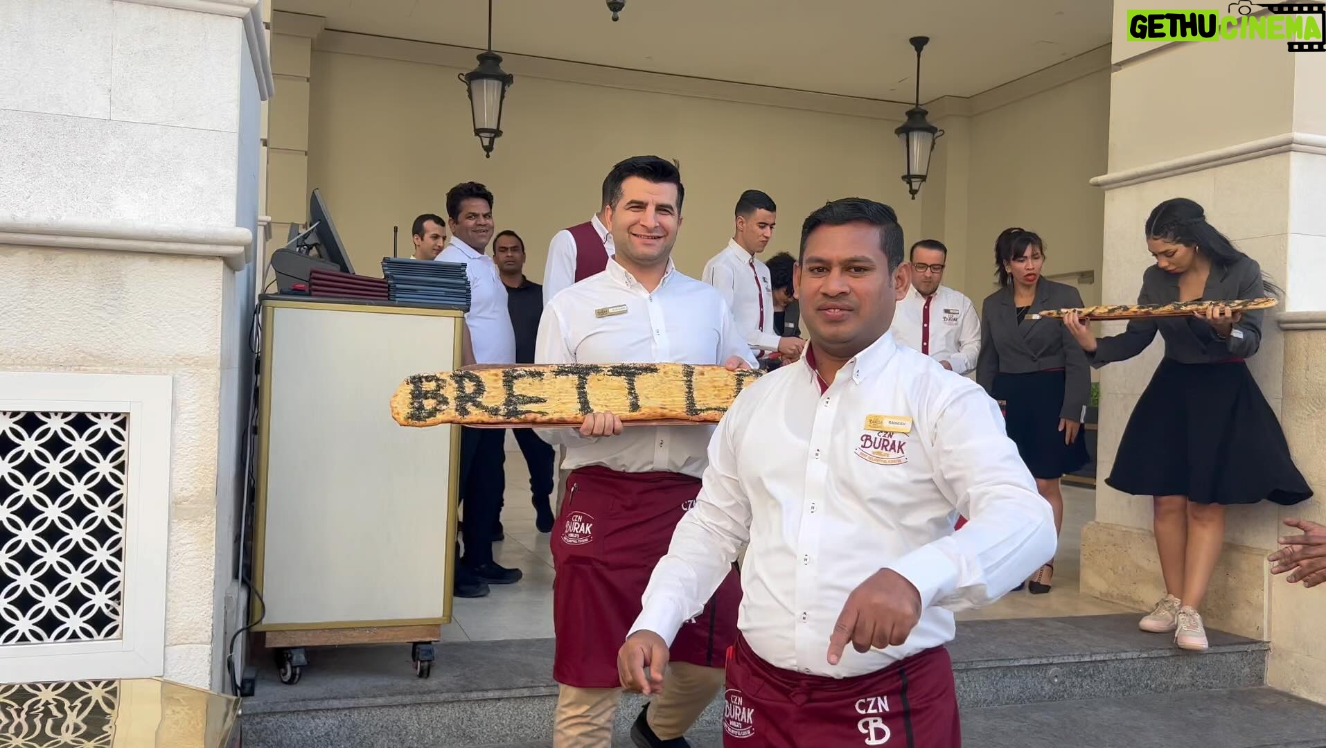 Brett Lee - 23.8K Likes - What an outstanding finish to the most amazing trip. Thank you Qatar for hosting us in your beautiful country 🙌🏻❤️ @cznburakqat @srwatson33 @montypanesar 🏏 @llct20