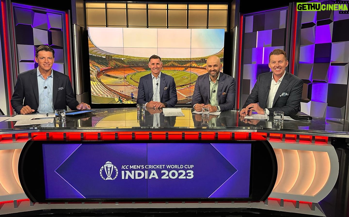 Brett Lee Instagram - 2 mins away @cricketaustralia vs @englandcricket @kayosports @foxcricket @mhussey393 @nath.lyon421 & Brendon Julian