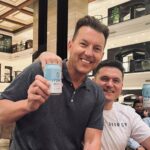Brett Lee Instagram - Love catching up with my mates and sharing a nice cold beer ! @graemesmith49 @officialgraemeswann @eoinmorgan16 & the Wild Thing Shaun Tait! Great news that @sydneybeerco is coming to 🇮🇳 soon 🍻