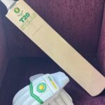 Brett Lee Instagram - Game day ! Pre match routine @srwatson33 @t20stars @rsworldseries @australialegends